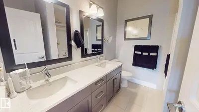 Interior photo 2 of #355 6079 Maynard WY NW