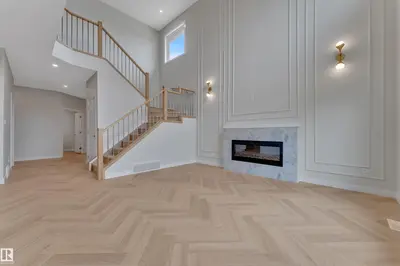 Interior photo 2 of 379 Linden LO