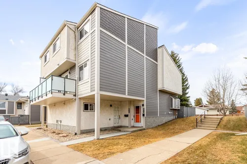 626 WILLOW CO NW, Edmonton - $165,000
