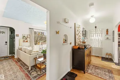 Interior photo 4 of 6036 106 ST NW