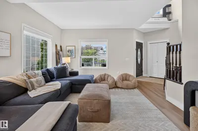 Interior photo 2 of 157 Cornwall RD
