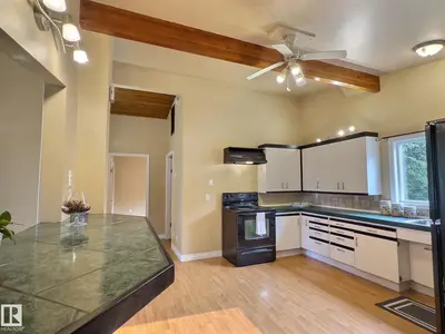 Interior photo 3 of 79 Grosvenor BV