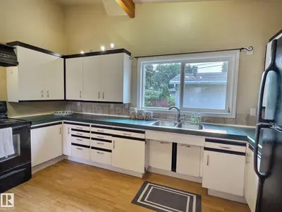 Interior photo 1 of 79 Grosvenor BV