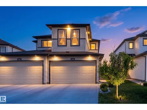 2520 152 AV NW, Edmonton - $475,000