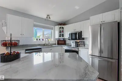 Interior photo 3 of 1507 LAKERIDGE CL