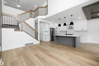 Interior photo 3 of 915 Elderberry LD NW