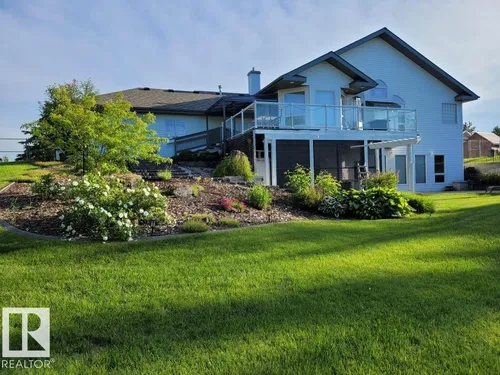 #18 56019 RGE ROAD 230, Rural Sturgeon County - $799,000
