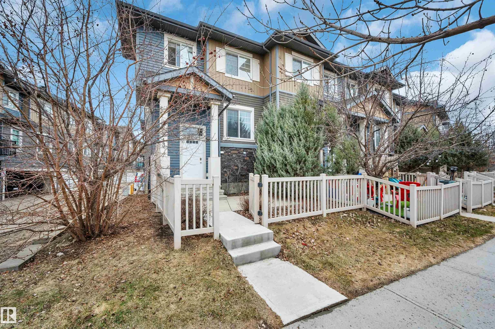 #13 1030 CHAPPELLE BV SW, Edmonton - 2 bedroom Townhouse for sale