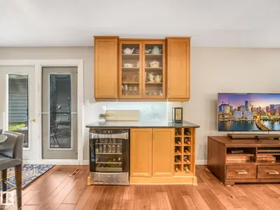 Interior photo 3 of 10 Whiteoak PL
