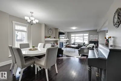 Interior photo 3 of 1564 36 AV NW