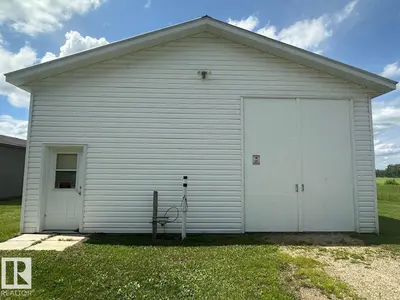 Interior photo 3 of 9007 TWP ROAD 563