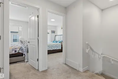 Interior photo 4 of #170 804 WELSH DR SW
