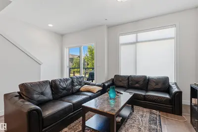 Interior photo 3 of #170 804 WELSH DR SW