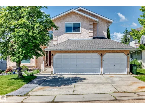 4216 47 ST NW, Edmonton - $699,000