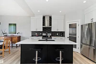 Interior photo 2 of 3804 42 AV