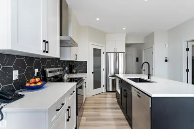 Interior photo 4 of 3804 42 AV