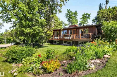 Interior photo 1 of 85 RIVER DR