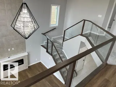 Interior photo 4 of 3810 46 AV