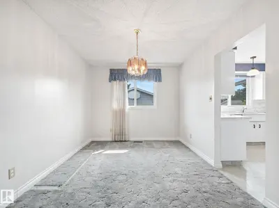 Interior photo 3 of 9530 87 ST