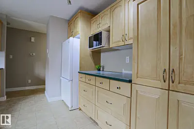 Interior photo 2 of 57 GARLAND CR