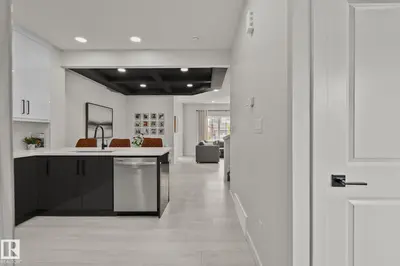 Interior photo 4 of 26 CHAMBERY CR