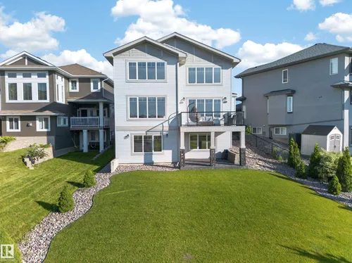 7640 179 AV NW, Edmonton - $879,900