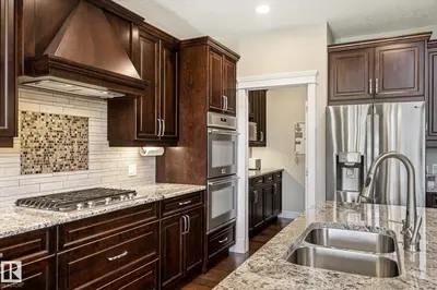 Interior photo 4 of 35 EDGEWATER TERR