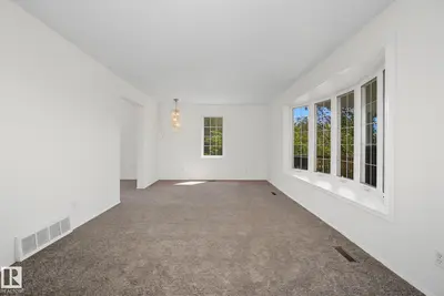 Interior photo 3 of 51357 RGE ROAD 231