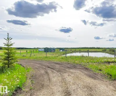 Interior photo 1 of TWP Rd 502 RR 231