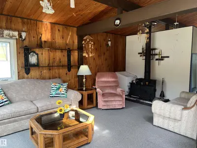 Interior photo 3 of 603 Long Lake DR