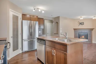 Interior photo 2 of 1302 MCALLISTER WY SW