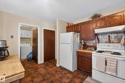 Interior photo 3 of 12062 157 AV NW