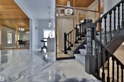 Interior photo 3 of 103 EVERGREEN CR