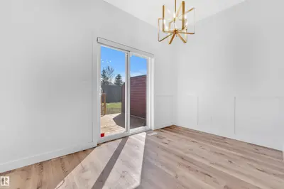 Interior photo 2 of 523 KLEINS CO