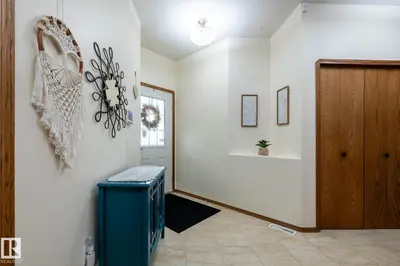 Interior photo 1 of #6 9 DEER PARK DR