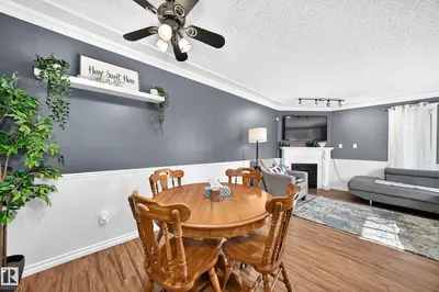 Interior photo 3 of 11 KIRKWOOD WY NW