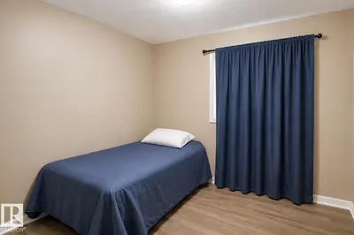 Interior photo 2 of 10439 36A NW