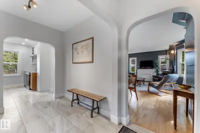 Interior photo 3 of 10947 116 ST NW