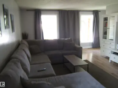 Interior photo 3 of 4110 48 ST