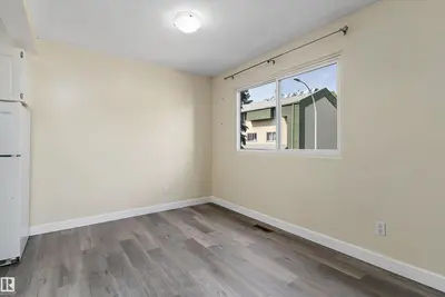Interior photo 4 of 899 Abbotsfield RD NW NW