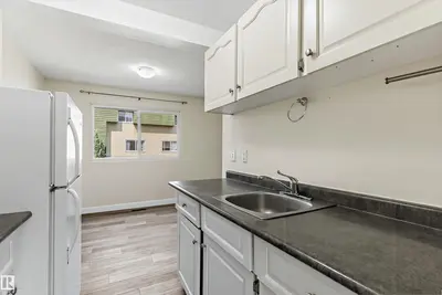Interior photo 2 of 899 Abbotsfield RD NW NW