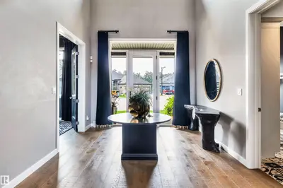 Interior photo 1 of 5530 CHEGWIN PT SW