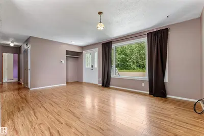 Interior photo 2 of 5212 46 ST