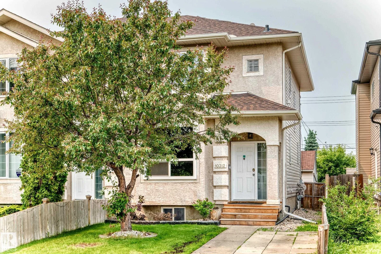 10312 162 ST NW, Edmonton - 5 bedroom Duplex for sale