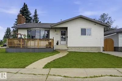 Interior photo 1 of 12303 152C AV NW