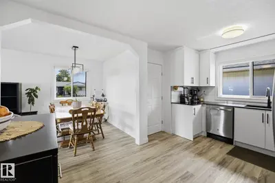 Interior photo 2 of 12303 152C AV NW