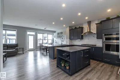 Interior photo 1 of 923 MCCONACHIE BV NW