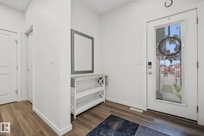 Interior photo 1 of 432 ROBERTS CR
