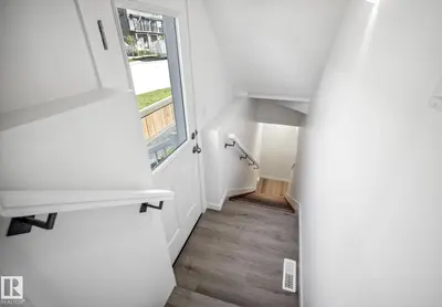 Interior photo 2 of 3888 Wren CR NW