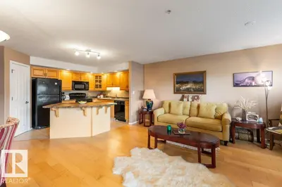 Interior photo 2 of #105 1320 RUTHERFORD RD SW